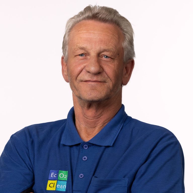 Bennie van Meegen - Chauffeur
- Eco2Clean